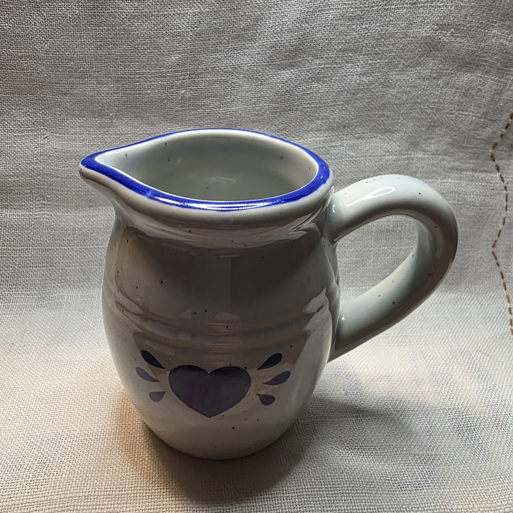 Vintage Blue Heart Small Speckled Americana Farmhouse Syrup Pitcher